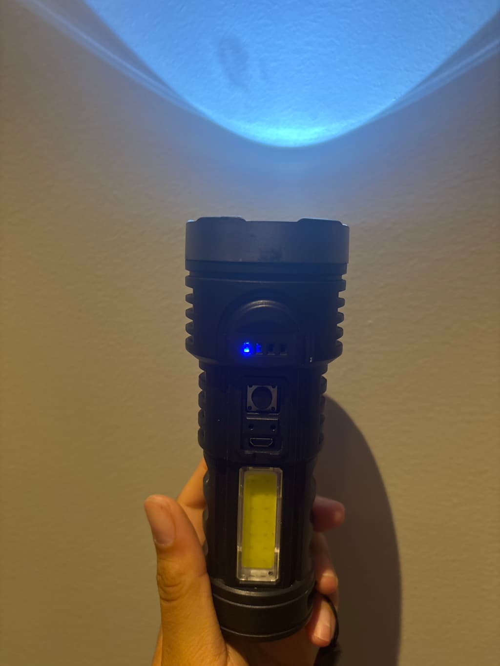 손전등-팔아요-qCB5U-이미지