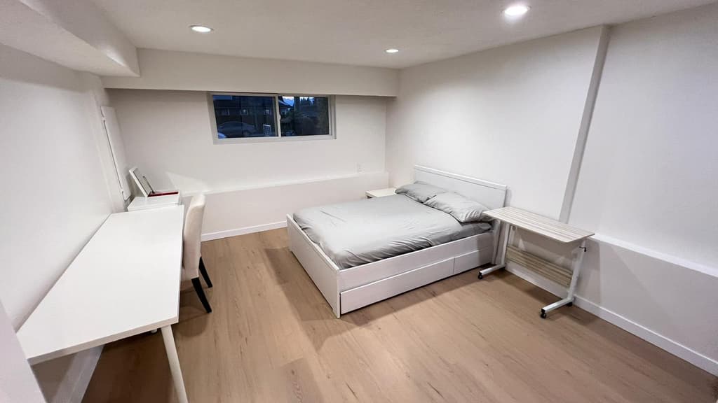 에드먼즈 스테이션 근처 근처 룸렌트 썸네일