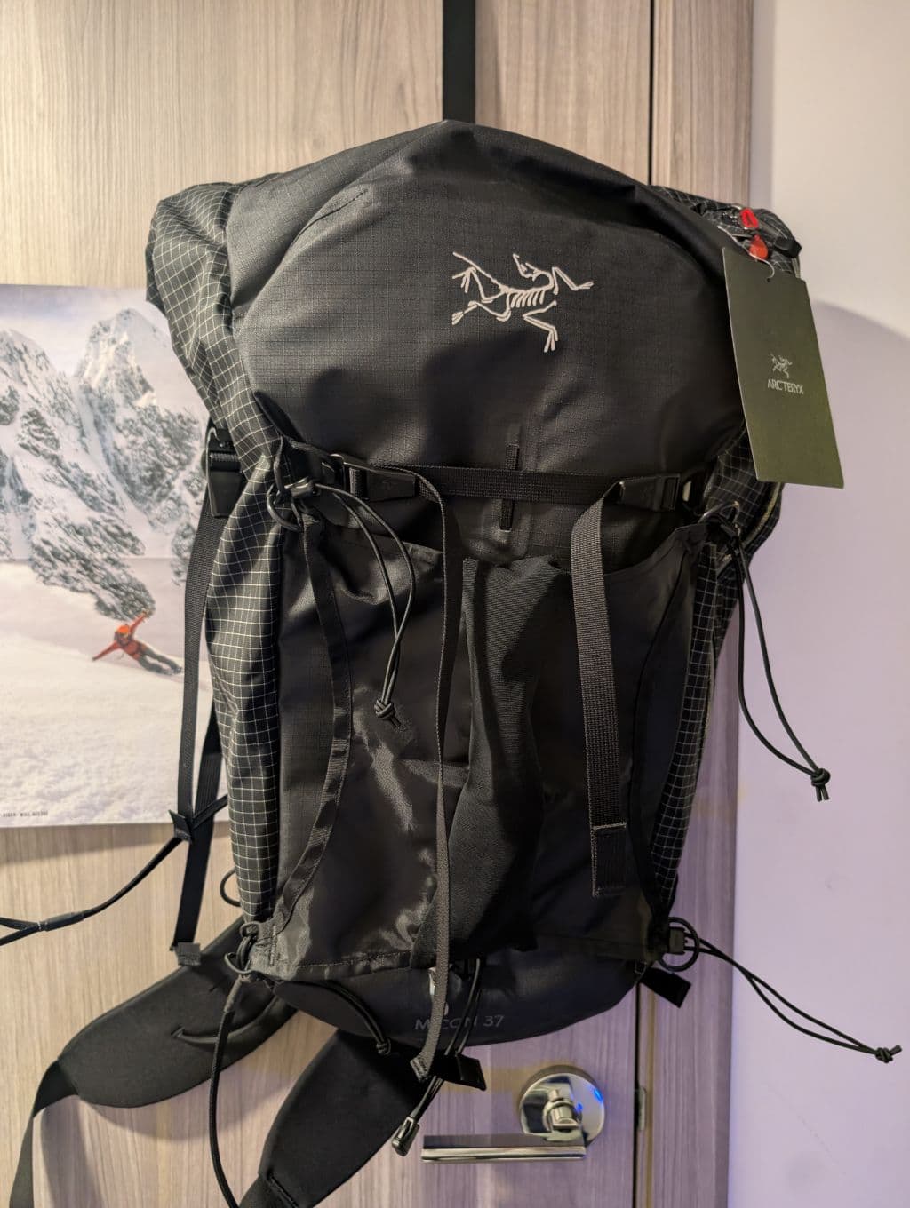 arcteryx-backpack-gloves-vk9iy-이미지