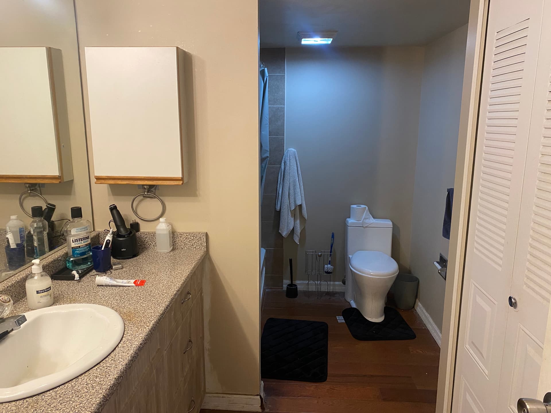 (남자만) 로히드역 5분 거리 작은 방 단기, 장기 룸렌트- 한인 마켓 5분거리(한남,한아름) 썸네일