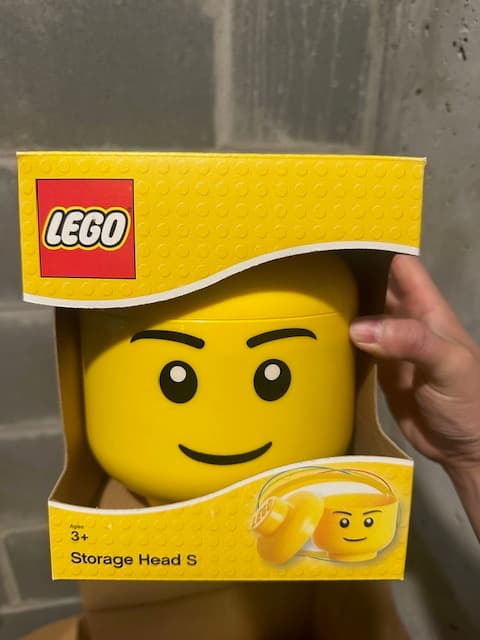 LEGO-STORAGE-HEAD-개당-10불-남자-얼굴-2개-여자-얼굴-4개-있습니다-2Fodz-이미지