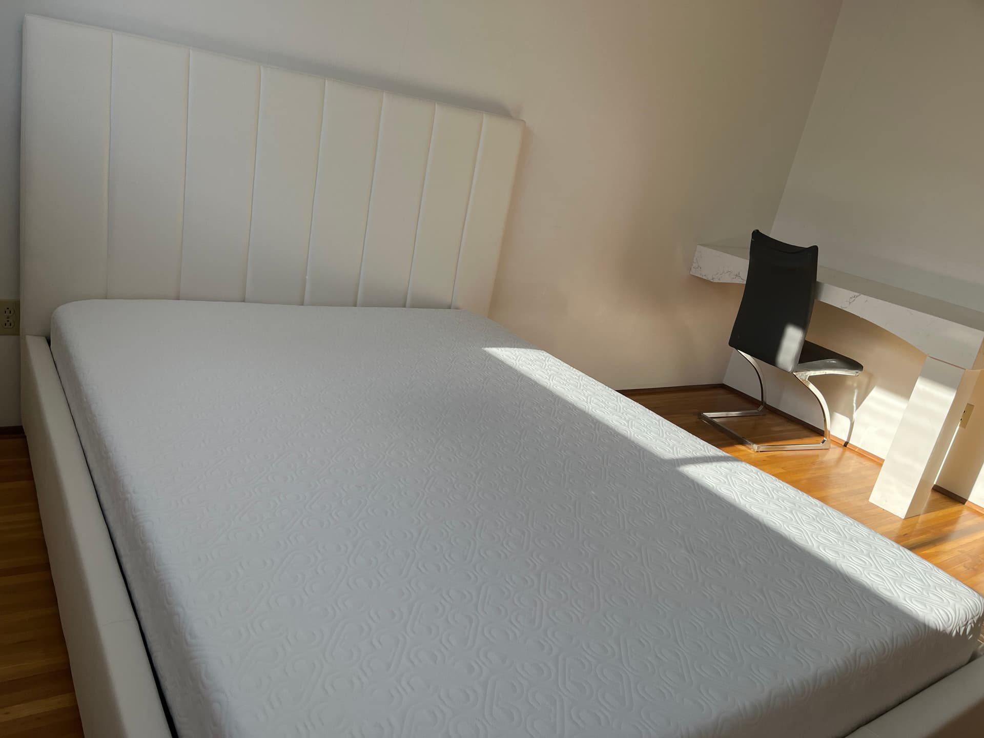 렌퓨류스테이션 5분 최고의 좋은교통 과 편의시설 저렴한 렌트비 썸네일