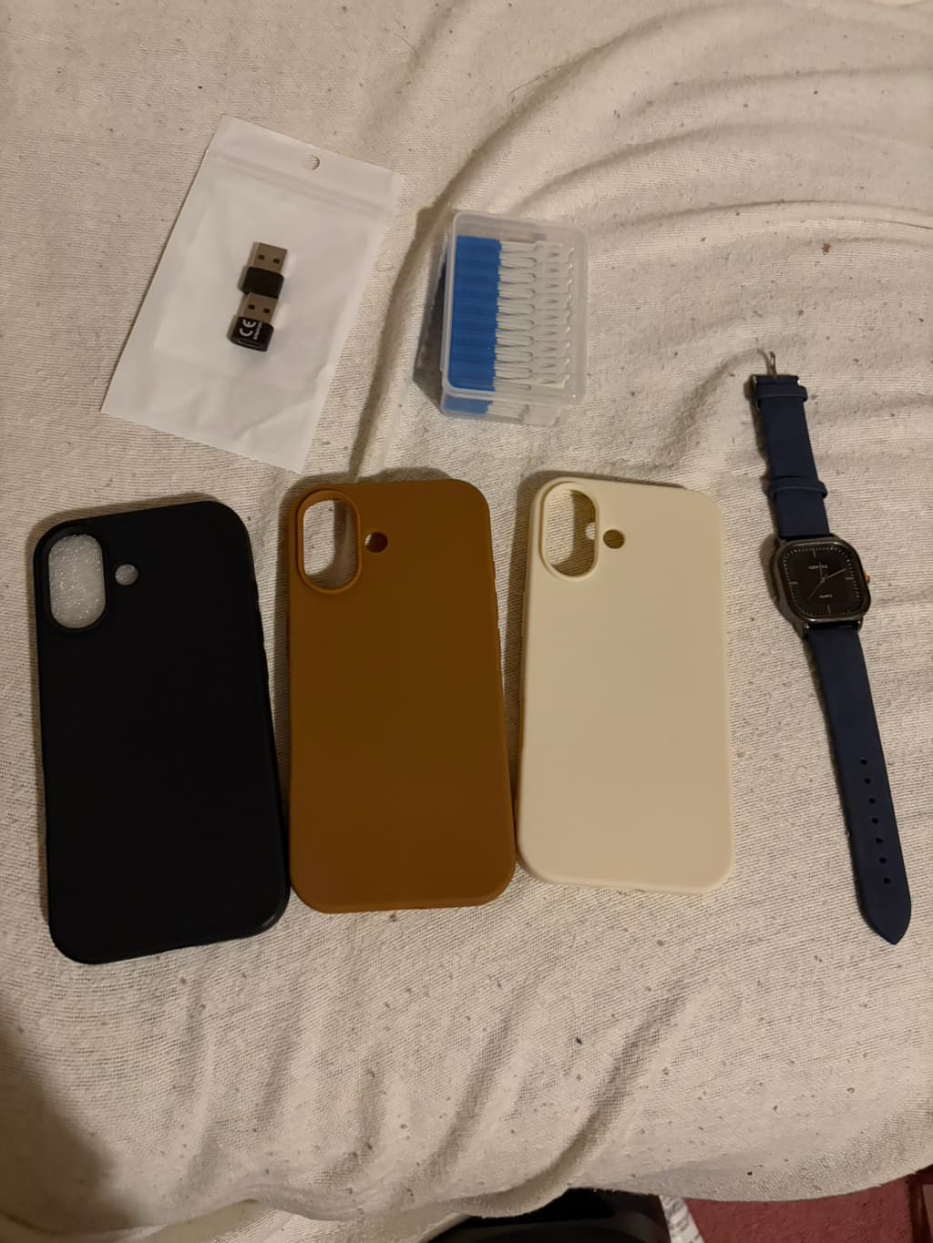 노트북용-8기가-램-손목시계-USB-C-to-A-어댑터-아이폰-17-기본형-케이스-치간칫솔-팝니다-nIeo5-이미지