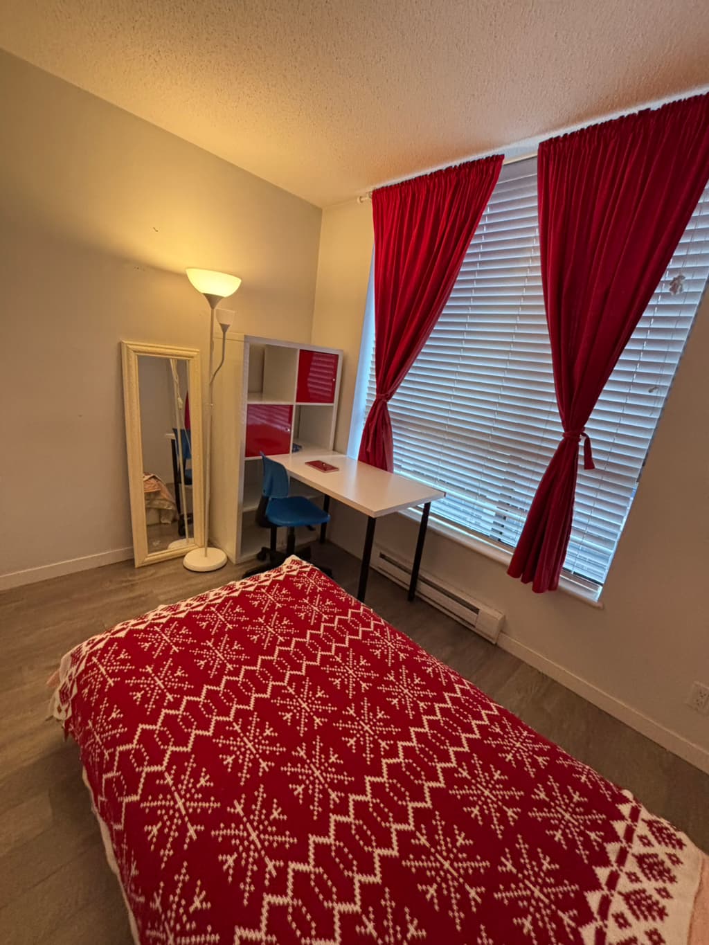 초역세권 룸 12월중순부터 가능 1/1도 가능 썸네일