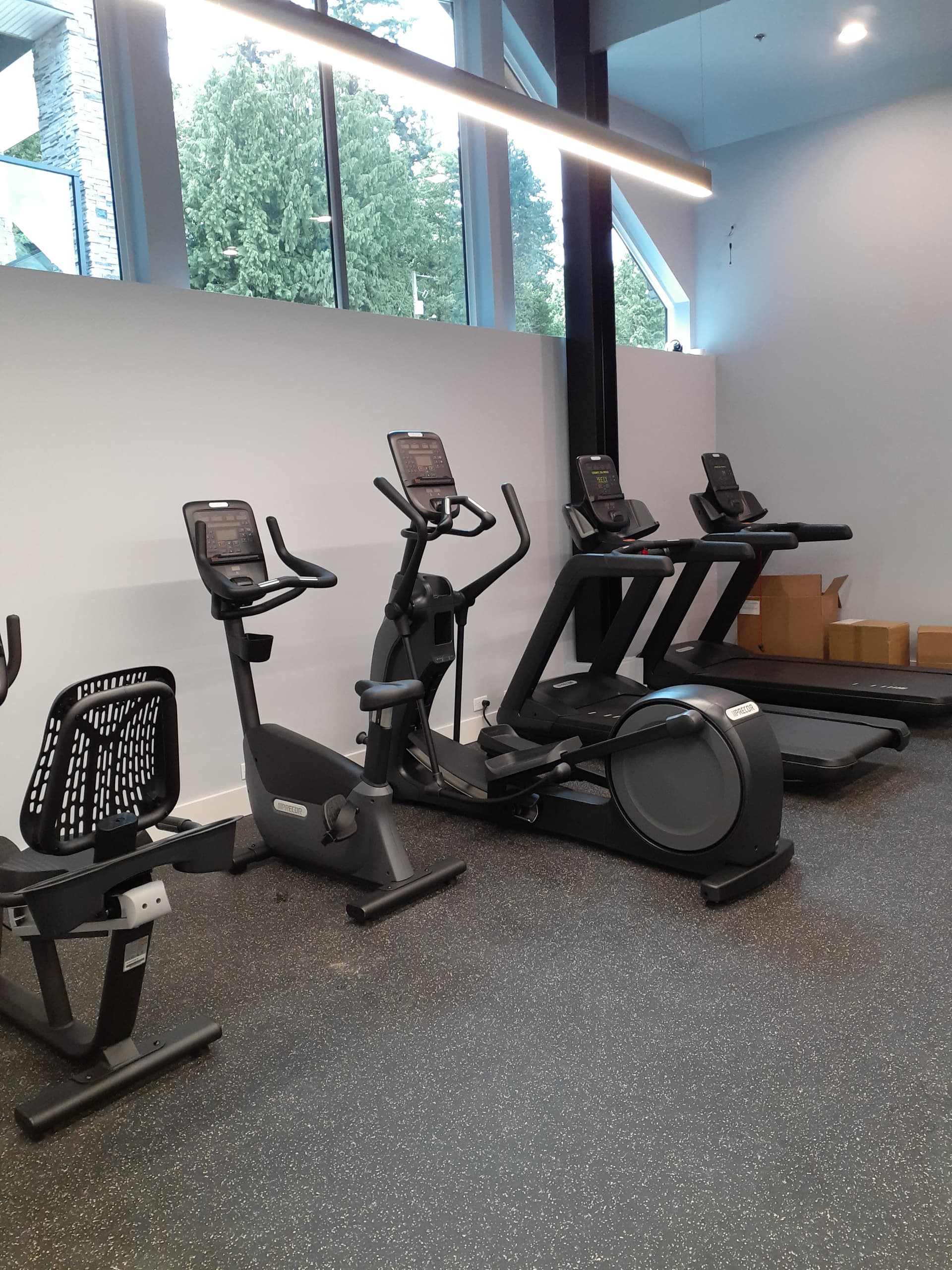 역근처 새 콘도 furnished 스튜디오 전체 장단기 렌트 $1650 /월, $70/일 모든 유틸 포함 썸네일