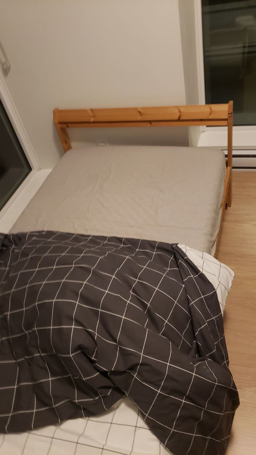 싱글-침대-매트리스-6Vvyt-이미지