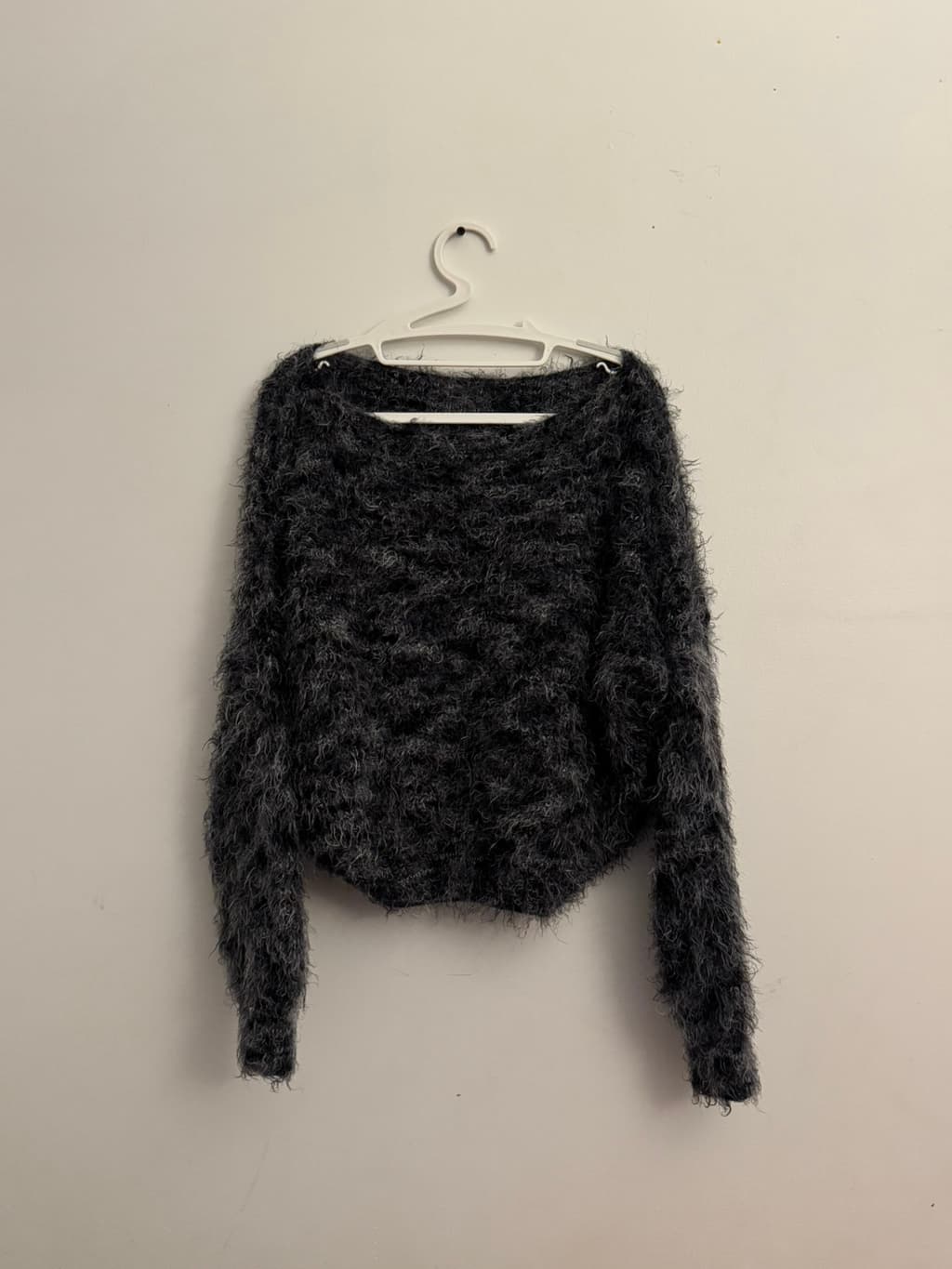 옷-팔아요-fhFwJ-이미지