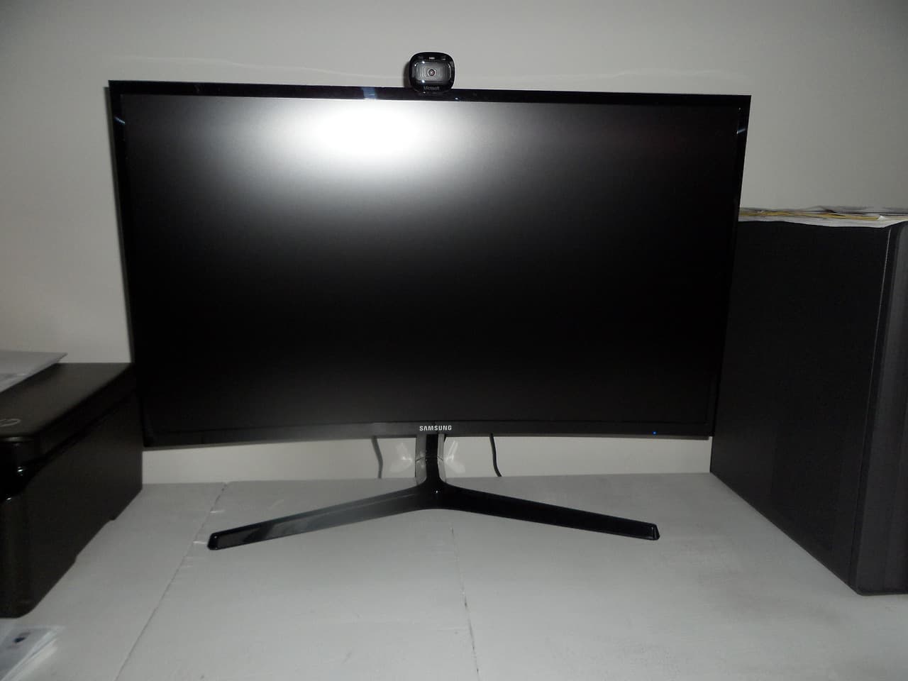 컴퓨터-모니터-대할인-판매-HqriG-이미지