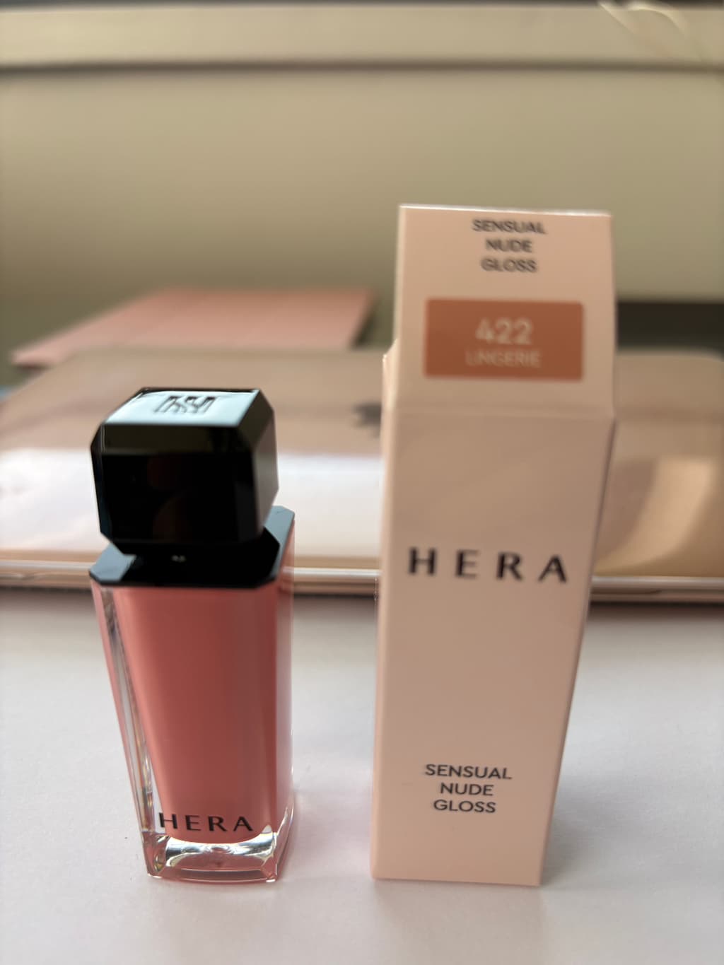헤라-센슈얼-누드-글로스유효날자-2028년-5월-y9QNl-이미지