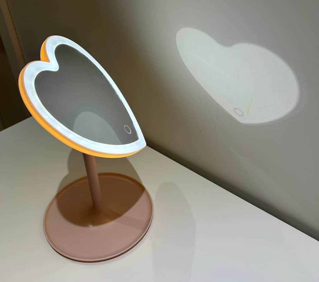 집정리세일-배달가능-거울-디너플레이트-백팩-보드게임-도시락통-차량용-공기청정기-한국책-등등-rwIwu-이미지