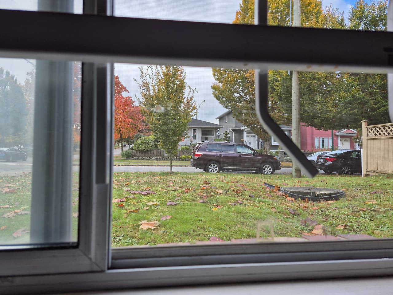 지금 입주 1존 조이스역에서 걸어서 9분거리 ,교통 편리,따뜻한 집, 월880불, 11월은 일자 계산 썸네일