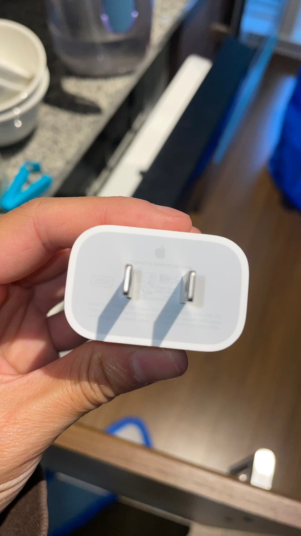 Apple-USB-C타입-110V-charger-Io6rg-이미지