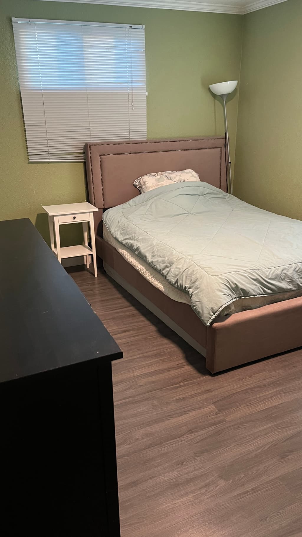 🌸코퀴틀람 로히드 여성전용 룸렌트 당장 입주가능!🌸 썸네일