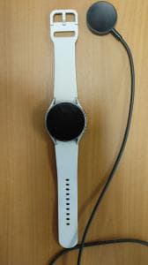 Samsung-Galaxy-Watch-4-흰색-밴드-충전-세트-포함-njLxV-이미지