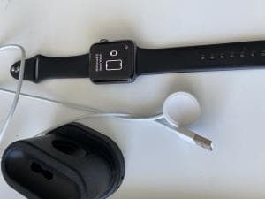 Apple-Watch-Series-3-42mm-KF8yT-이미지