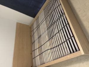 FREE-IKEA-킹사이즈-베드-프레임-SnJUz-이미지