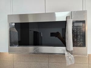 삼성-지문-방지-스테인리스-스틸-오버-더-레인지-전자레인지-Samsung-17-cu-ft-Over-the-Range-Microwave-in-Fingerprint-Resist-Y8vyW-이미지