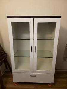 한국에서-온-장식장-Hf0xO-이미지