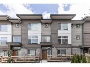  Langley Keystone Townhouse 렌트 썸네일