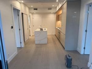 White Rock brand new condo ocean view  썸네일