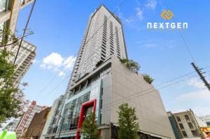 [NextGen PM] Vancouver 다운타운에 위치한 깔끔한 1베드룸 + 덴 콘도  썸네일