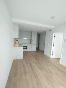 전망좋고 깨끗한 1 베드 콘도 렌트합니다 썸네일