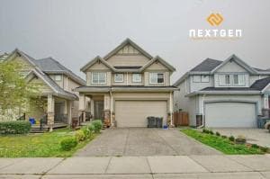 [NextGen PM] Langley의 새롭게 리노베이션된 2베드룸 Walkout Basement Suite 썸네일