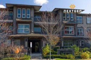 [NextGen PM] North Vancouver에 위치한 모던한 콘도의 넓은 2베드룸 유닛 썸네일