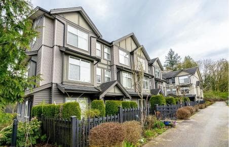 써리 길포드 타운하우스 썸네일