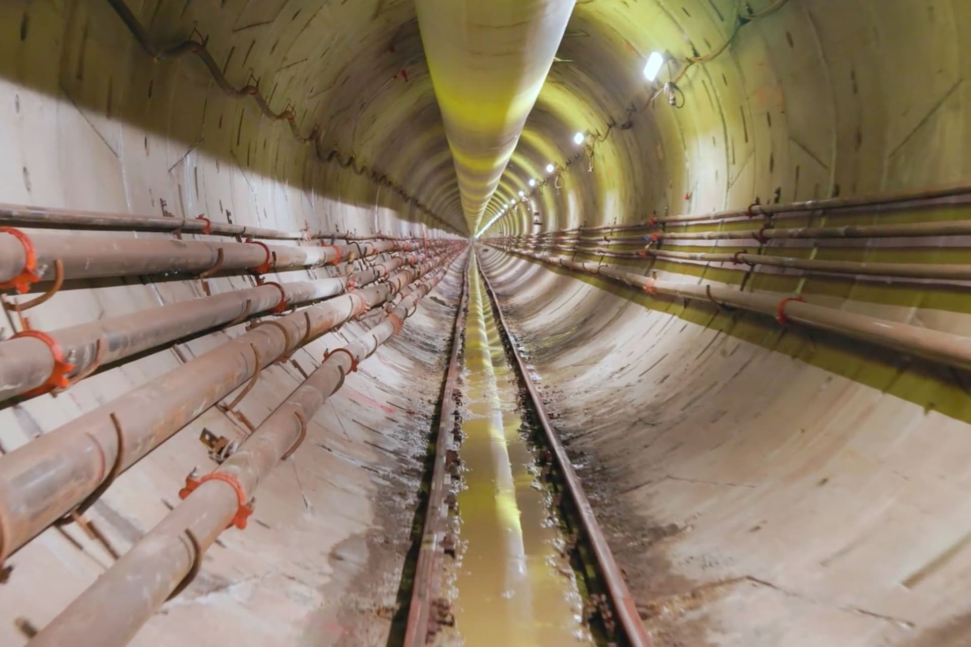 https://display.dailyhive.com/uploads/2025/10/Annacis-Water-Supply-Tunnel-Boring-Metro-Vancouver-f.jpg