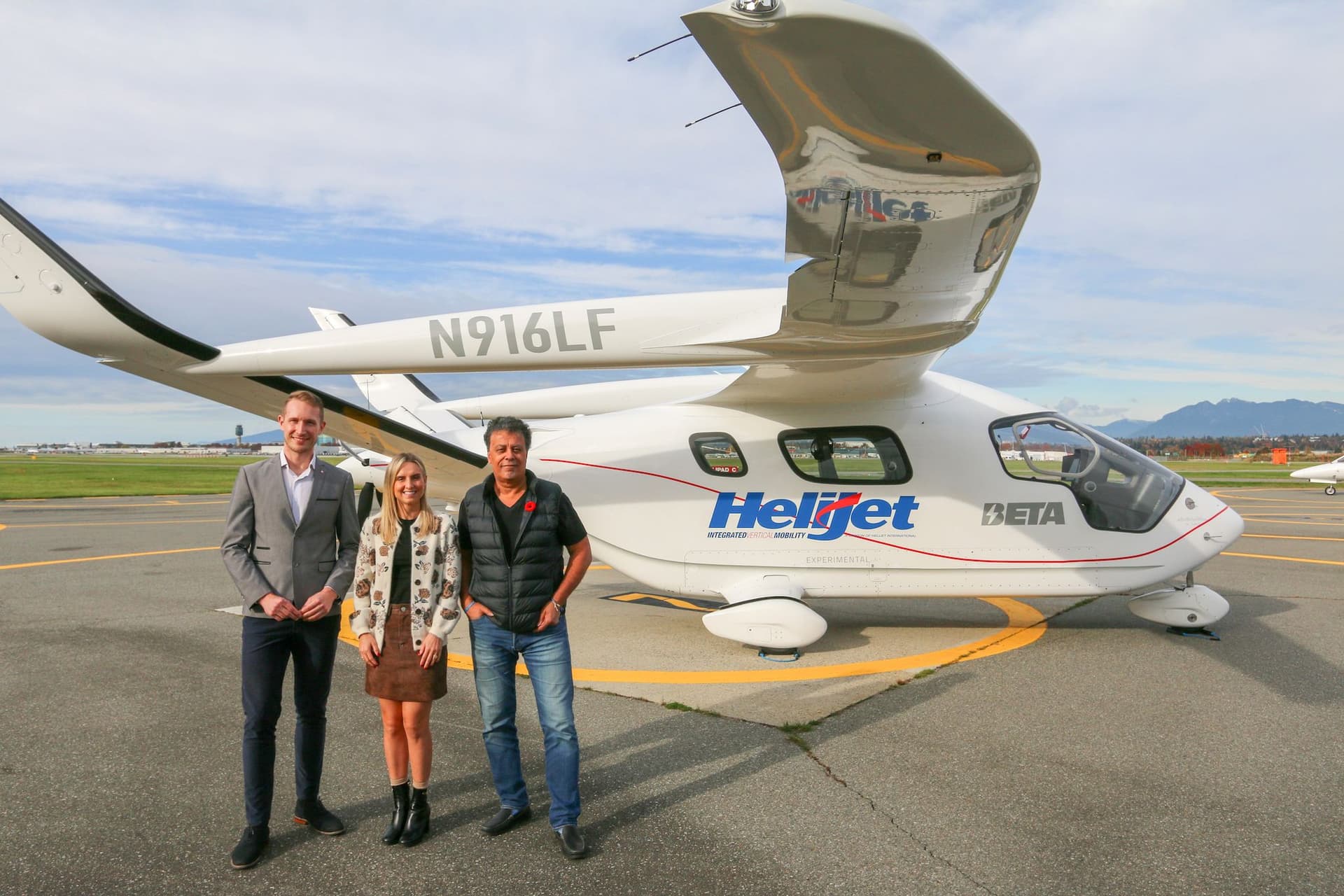 https://images-dh-production-baselayer.dailyhive.com/uploads/2025/11/Helijet-BETA-ALIA-CTOL-vancouver-yvr-november-4-2025-f.jpg