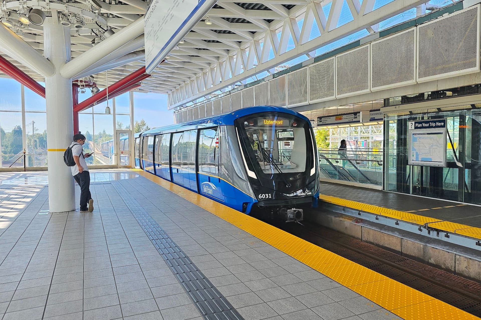https://images-dh-production-baselayer.dailyhive.com/uploads/2025/11/skytrain-mark-v-train-commercial-broadway-station-f.jpg