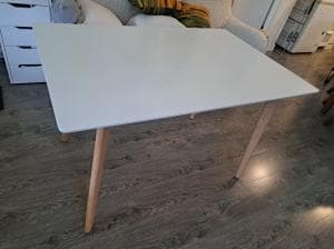 책상-겸용-테이블-eFTVP-이미지