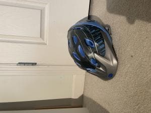 Bell-어른용-자전거-헬멧-판매-상태-좋음-USMpv-이미지