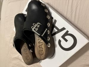 무빙-세일-명품-신발-운동화-향수-서랍장-등등-2nCbj-이미지