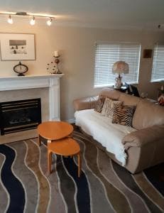 괜찮은-가죽소파-3인-50에-판매합니다-FIZlT-이미지