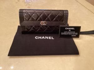 샤넬-장지갑-미니-크로스백-5jAqu-이미지