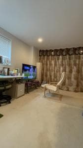 베이스먼트 렌트 (독립된 출입문 전용주차) 썸네일